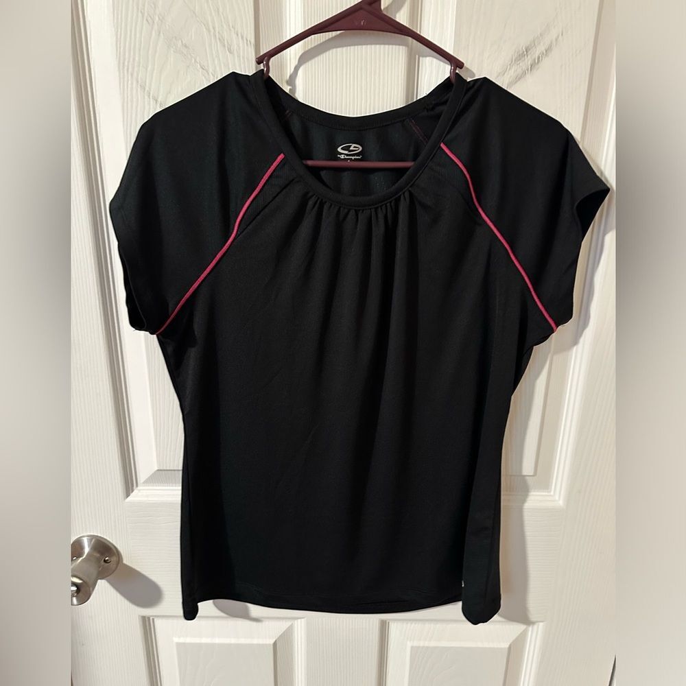 Champion Women’s Athletic Black Top - Large